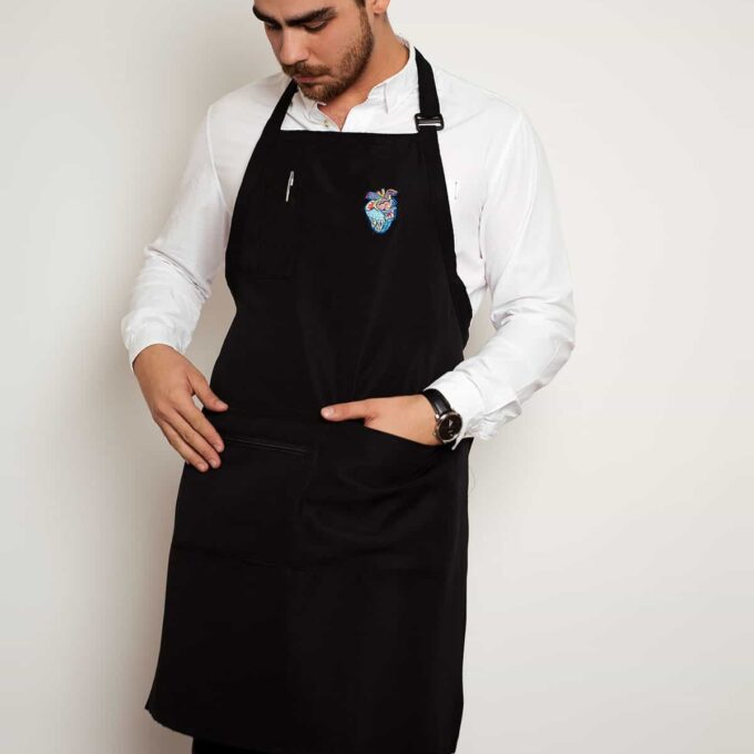 Mandil | El Corazon Del Gallo