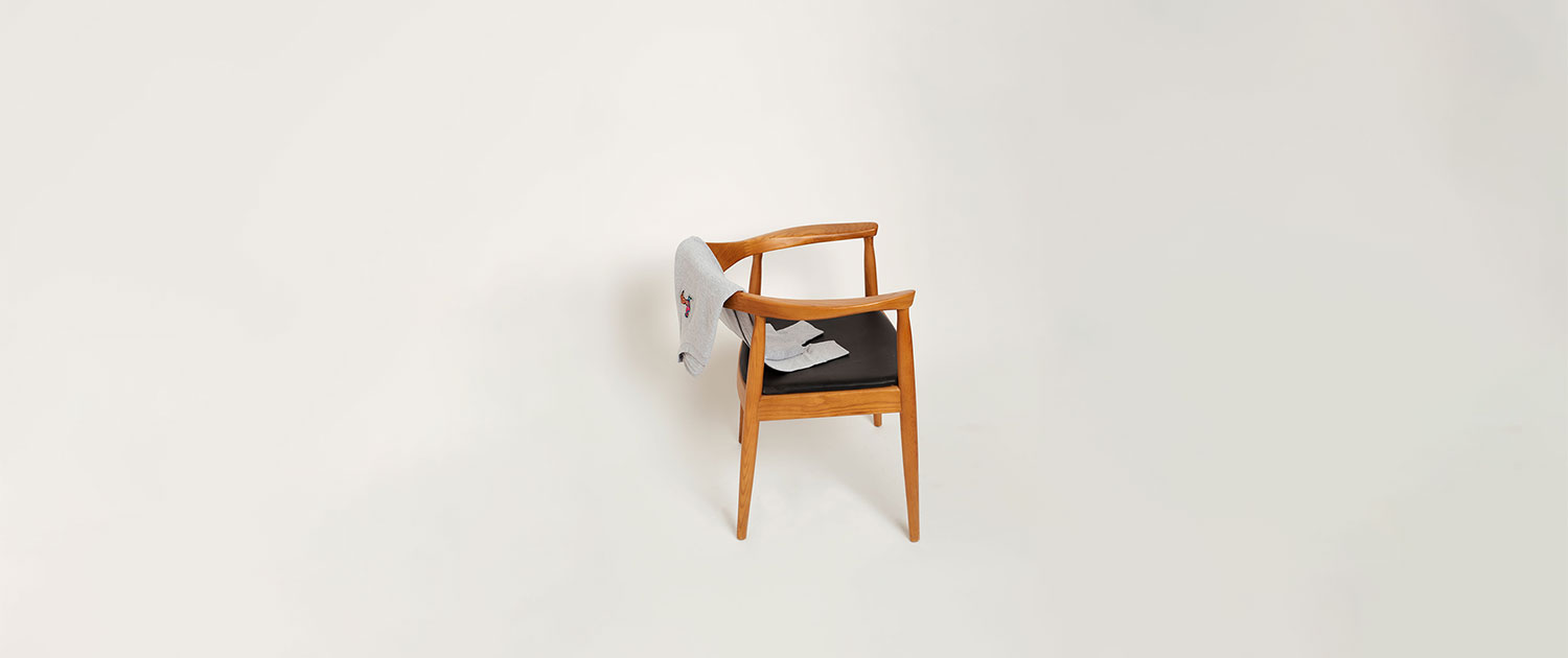 Silla-con-Camiseta v2